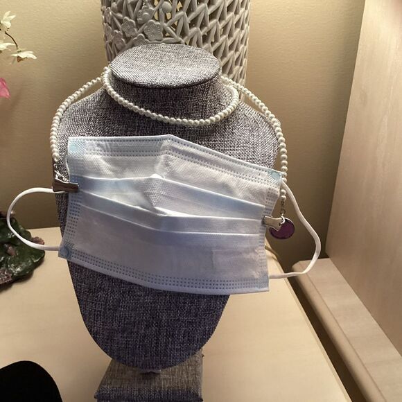 Headbands of Hope Brand White Faux Pearl Necklace Mask Clips - Picture 2 of 6